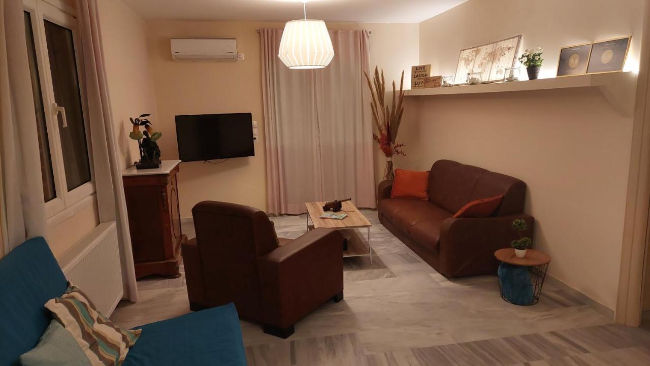 Krystal Apartment Афины Экстерьер фото